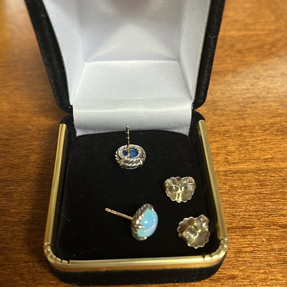 David Yurman Chatelaine Earrings with Moonstone - Picture 3 of 7